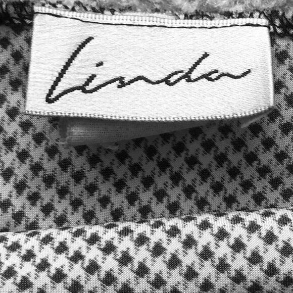 Linda Houndstooth Cami - Picture 3 of 5